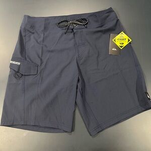 NWT Quicksilver Men’s Board Short Size 36 Dark Blue